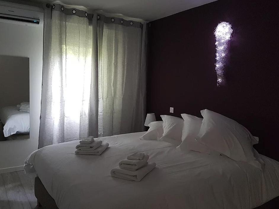 Bed and Breakfast La Maison des Marronniers à Uzès Chambre photo