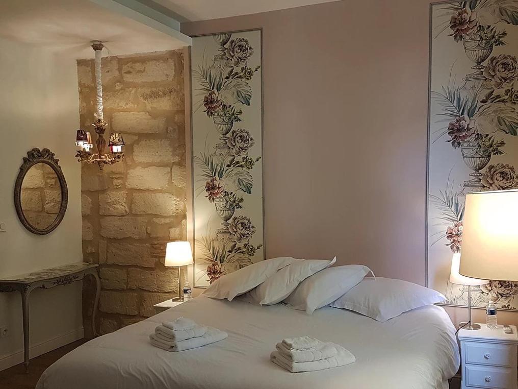 Bed and Breakfast La Maison des Marronniers à Uzès Chambre photo