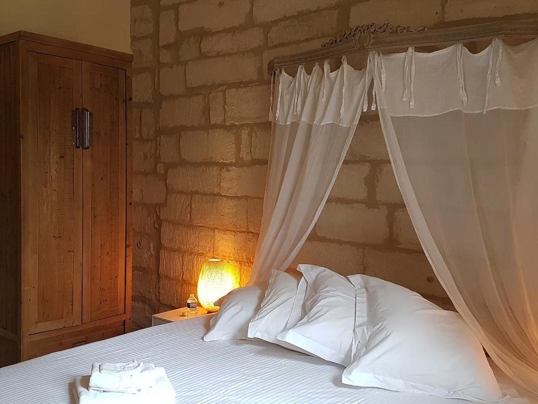Bed and Breakfast La Maison des Marronniers à Uzès Chambre photo